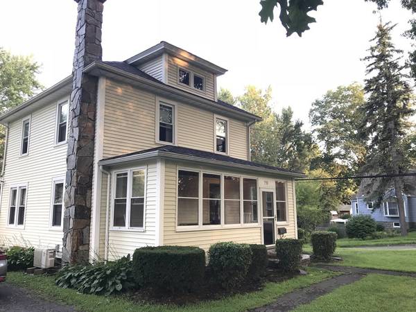 29 Lathrop St, South Hadley, MA 01075