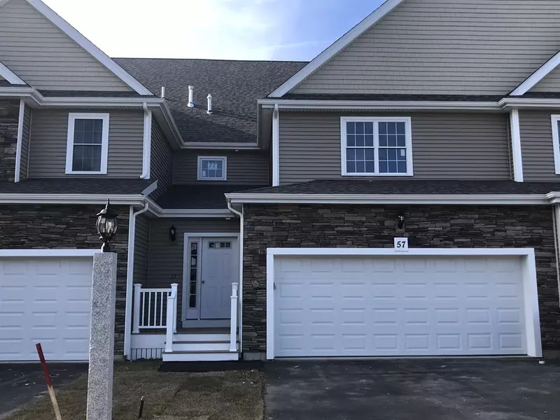 57 Essex Circle #13, Raynham, MA 02767