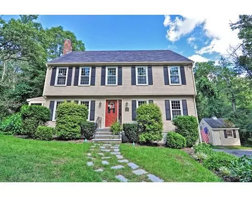 525 Madison St, Wrentham, MA 02093