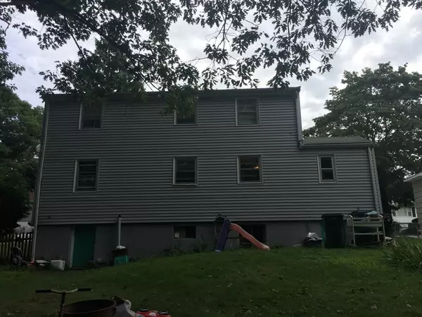 Lynn, MA 01902,16 Graybriar Lane