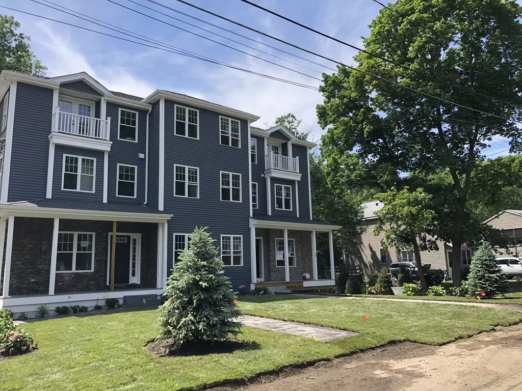 Natick, MA 01760,9 Meadow Street