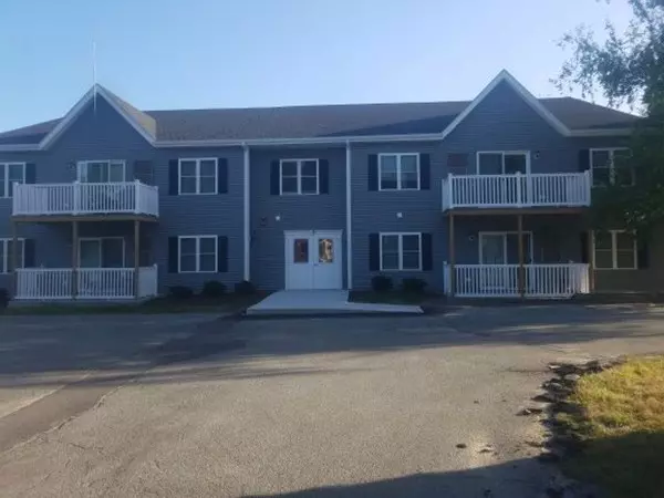 Taunton, MA 02780,450 Somerset Avenue #307