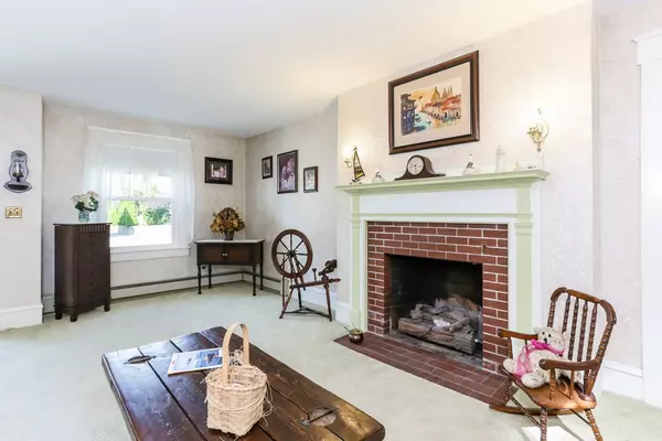 Fall River, MA 02720,177 Martha St
