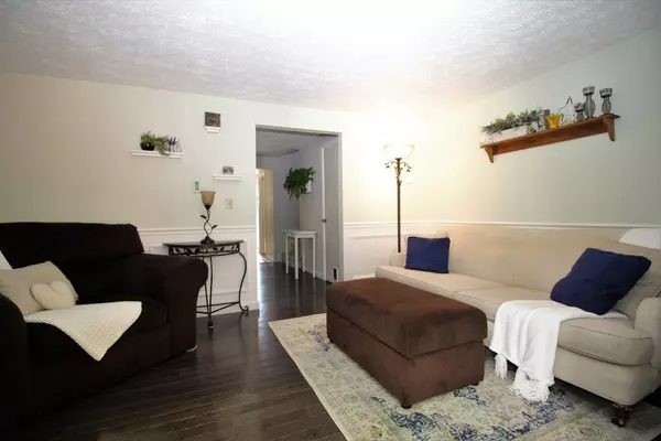 Gardner, MA 01440,20 Olde Colonial Dr #4