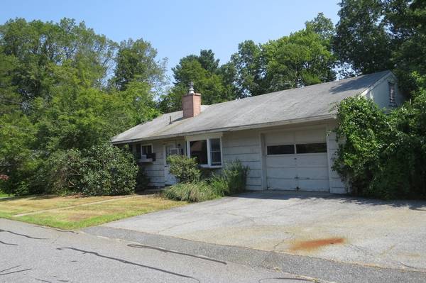 37 Crestwood Drive, Northborough, MA 01532