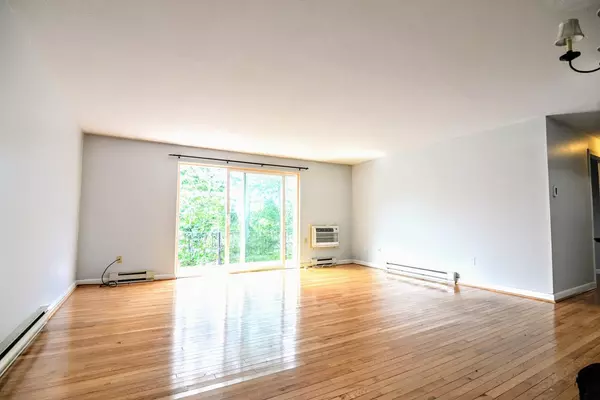 Weymouth, MA 02190,23 Fountain Lane #14