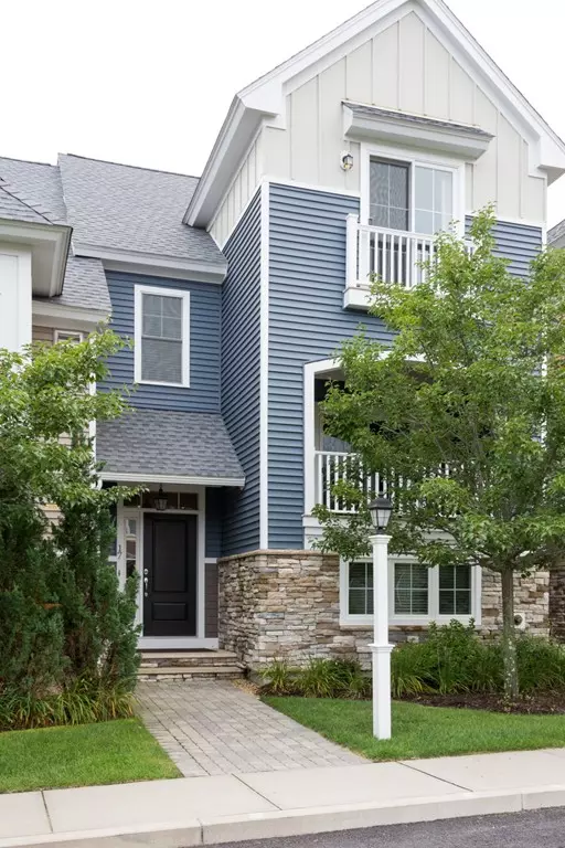 17 Boatwright's Loop, Plymouth, MA 02360