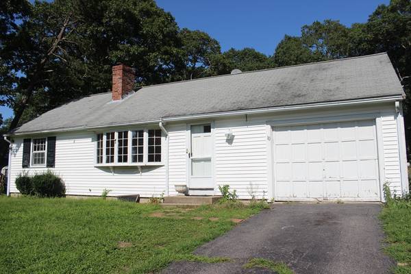 10 Eastover, Dennis, MA 02660