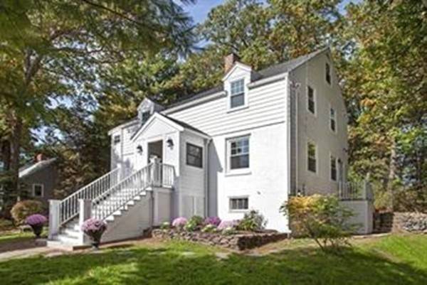 7 Valley Rd, Winchester, MA 01890