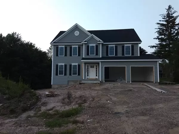 Wilbraham, MA 01095,4 Julia Way