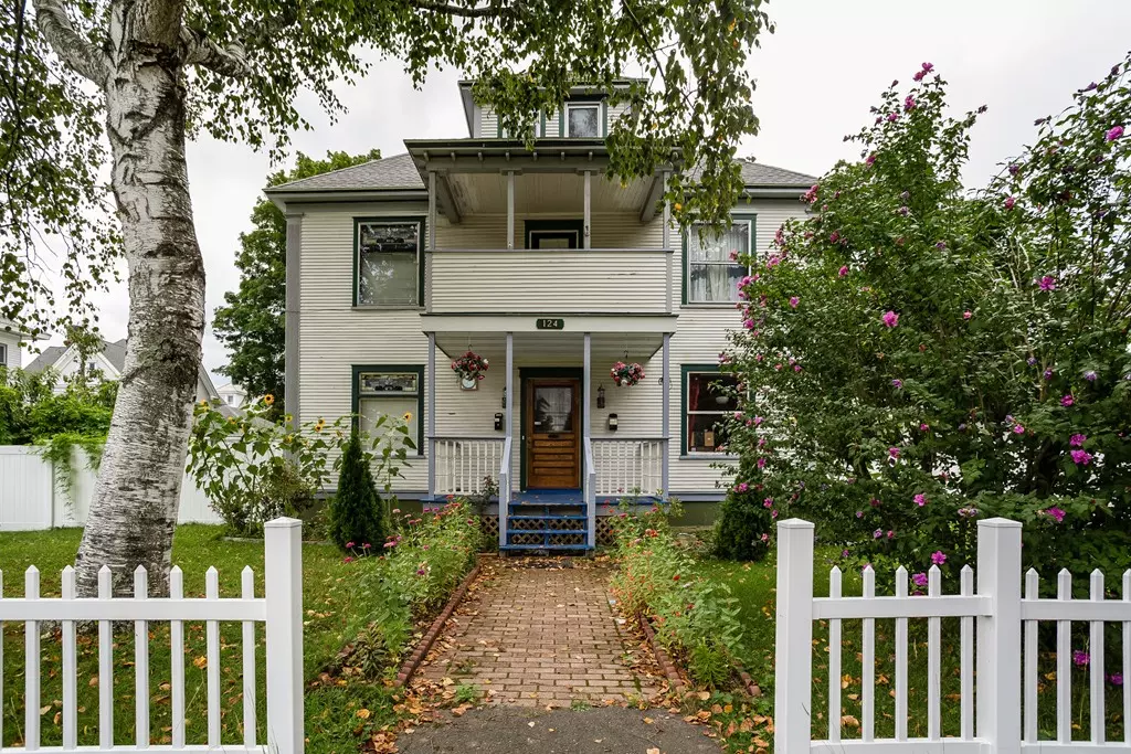 Westfield, MA 01085,124 Franklin St