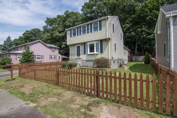 27 Hesper St, Saugus, MA 01906