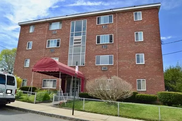 30 Rich St #3, Malden, MA 02148