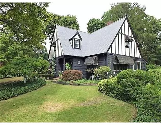 Fairhaven, MA 02719,29 Castle Avenue