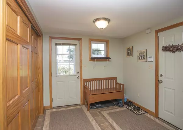 Somerset, MA 02726,201 Riley Ave