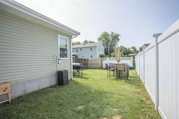 Somerset, MA 02726,201 Riley Ave