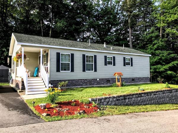 101 Nijal Court, Fitchburg, MA 01420