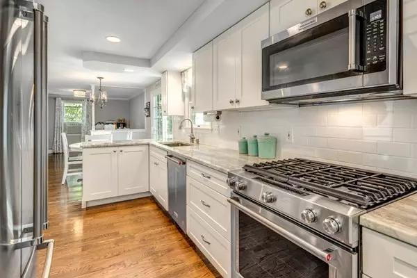 Westford, MA 01886,23 Hartford Road