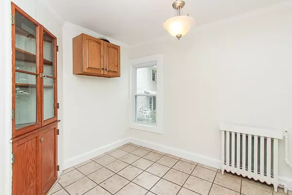 Gloucester, MA 01930,5 Beacon St