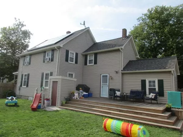 Fairhaven, MA 02719,189 Green St