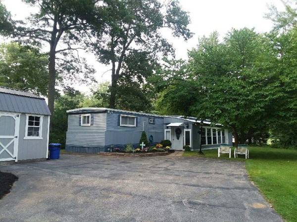 2 Maverick Drive Ext, Brookfield, MA 01506