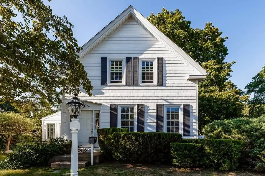 30 Free St, Hingham, MA 02043