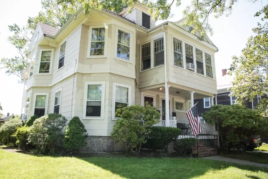 33 Stanton St, Rockland, MA 02370