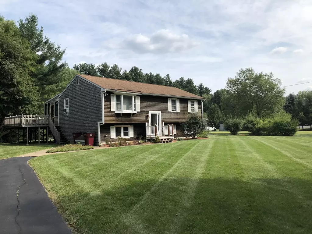 Middleboro, MA 02346,9 Purchade St