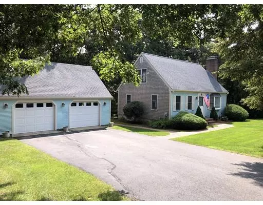 Brewster, MA 02631,121 Tracy Ln