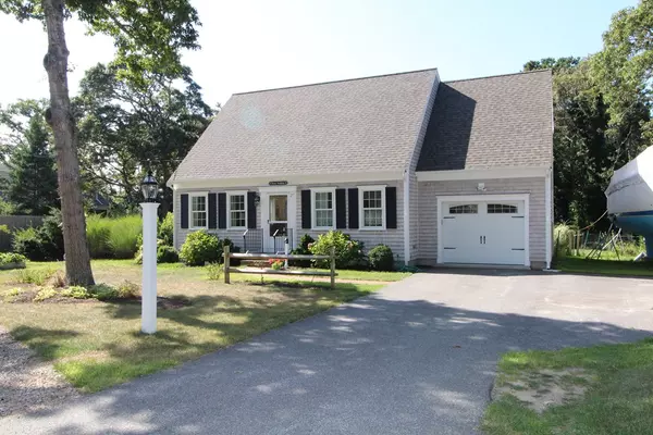 27 Harold Street, Harwich, MA 02646