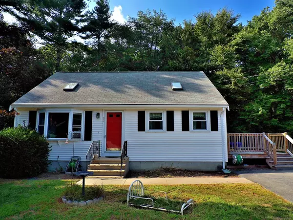 95 Indian Trail, Taunton, MA 02780