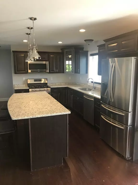 Fall River, MA 02721,408 Smith