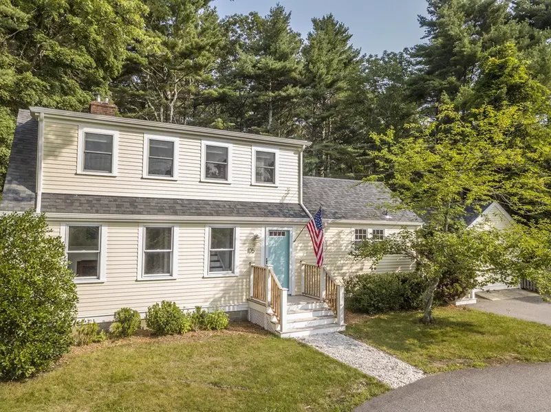 105 Wapping Rd, Kingston, MA 02364