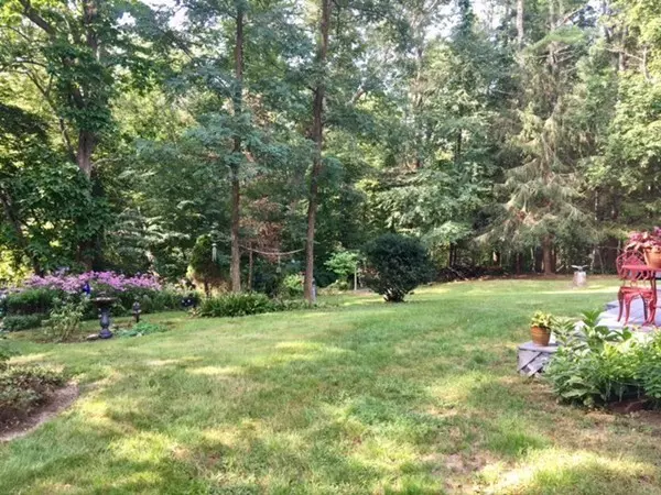 Acushnet, MA 02743,245 Keene Road