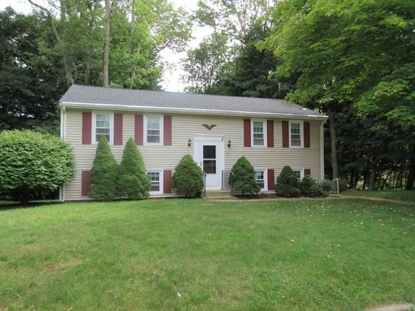 95 Glover Street, Southbridge, MA 01550