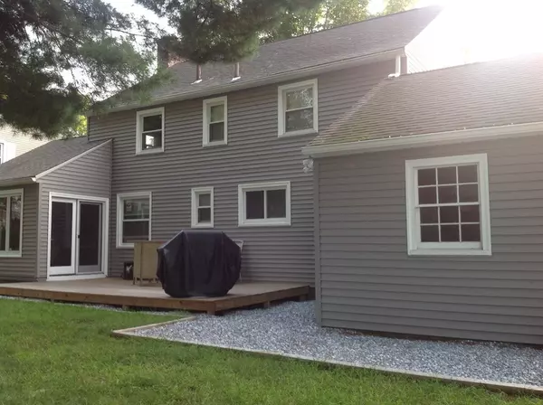 Springfield, MA 01118,1189 Bradley Rd