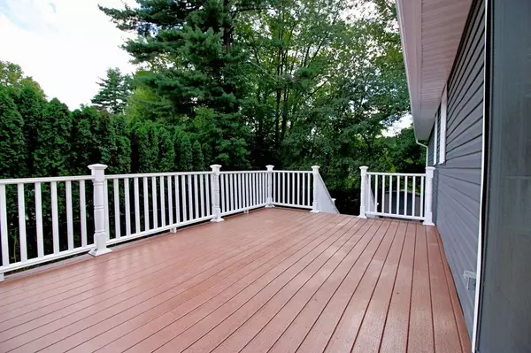 Milford, MA 01757,15 Howard St