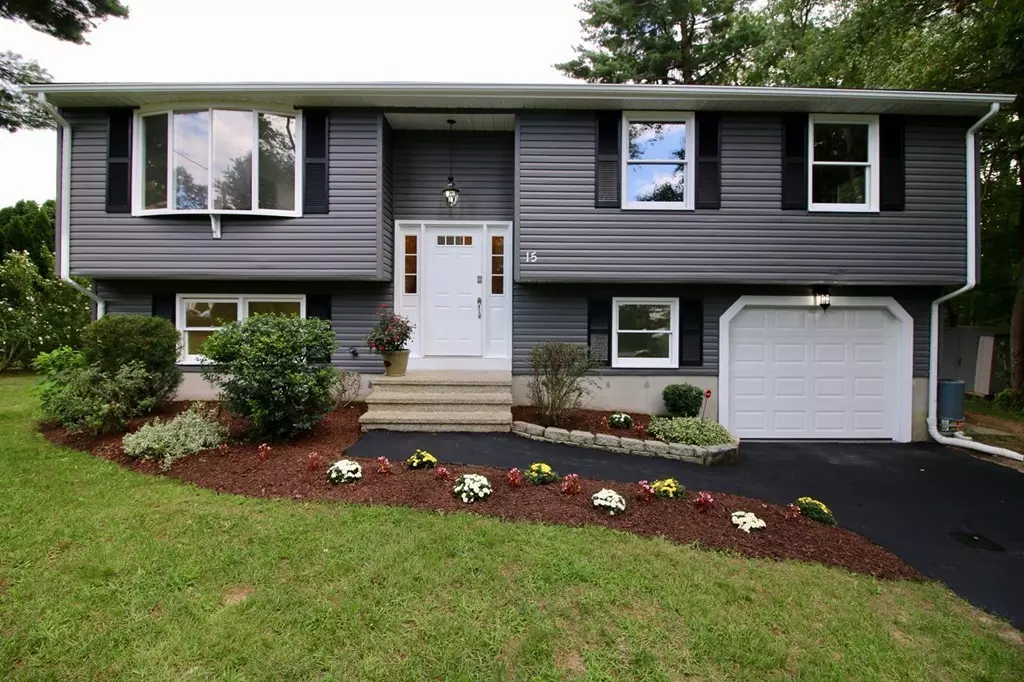 Milford, MA 01757,15 Howard St