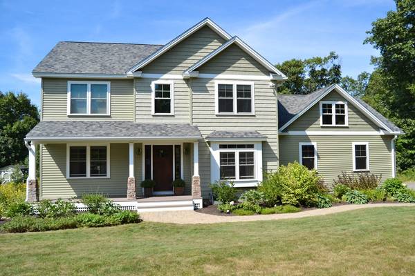 89 Davis Rd, Westminster, MA 01473