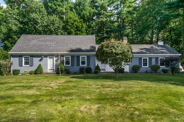 5 Oldwood Rd, Wilbraham, MA 01095