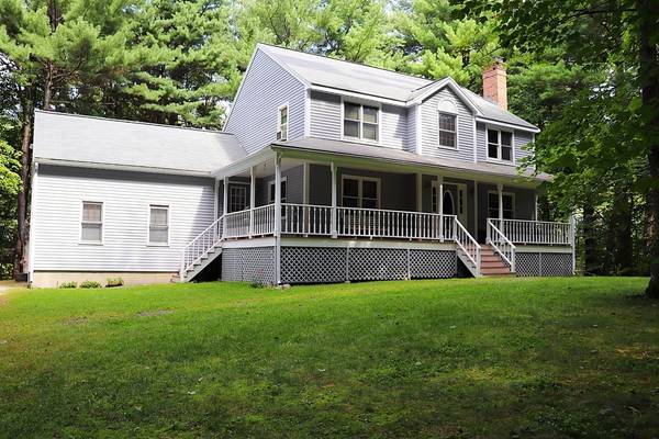 128 Kendall Hill Rd, Sterling, MA 01564