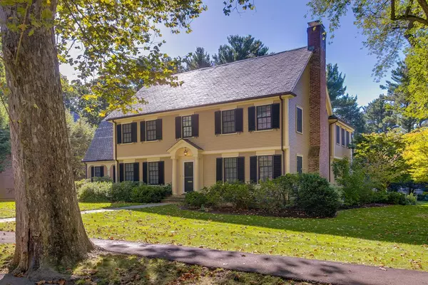 17 Glenoe Road, Brookline, MA 02467