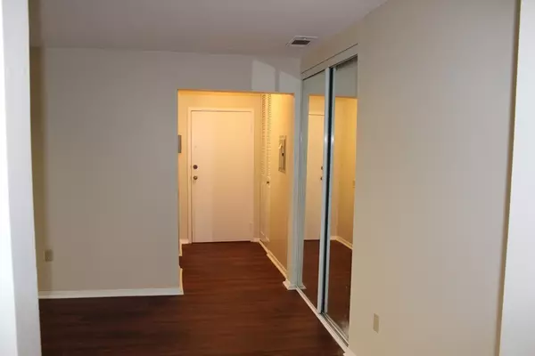 Shrewsbury, MA 01545,70 Shrewsbury Green Drive #70-B