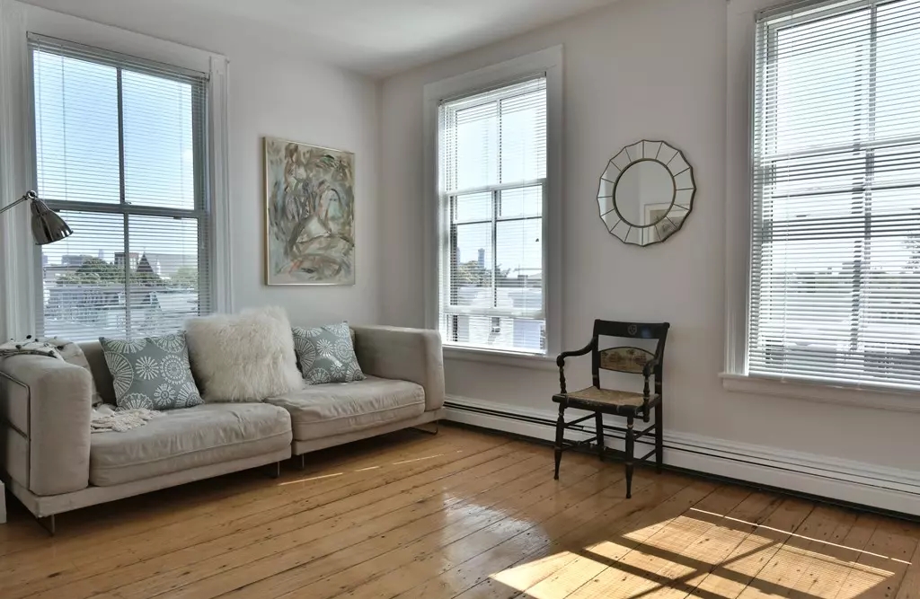 Somerville, MA 02143,367 Somerville Ave #I