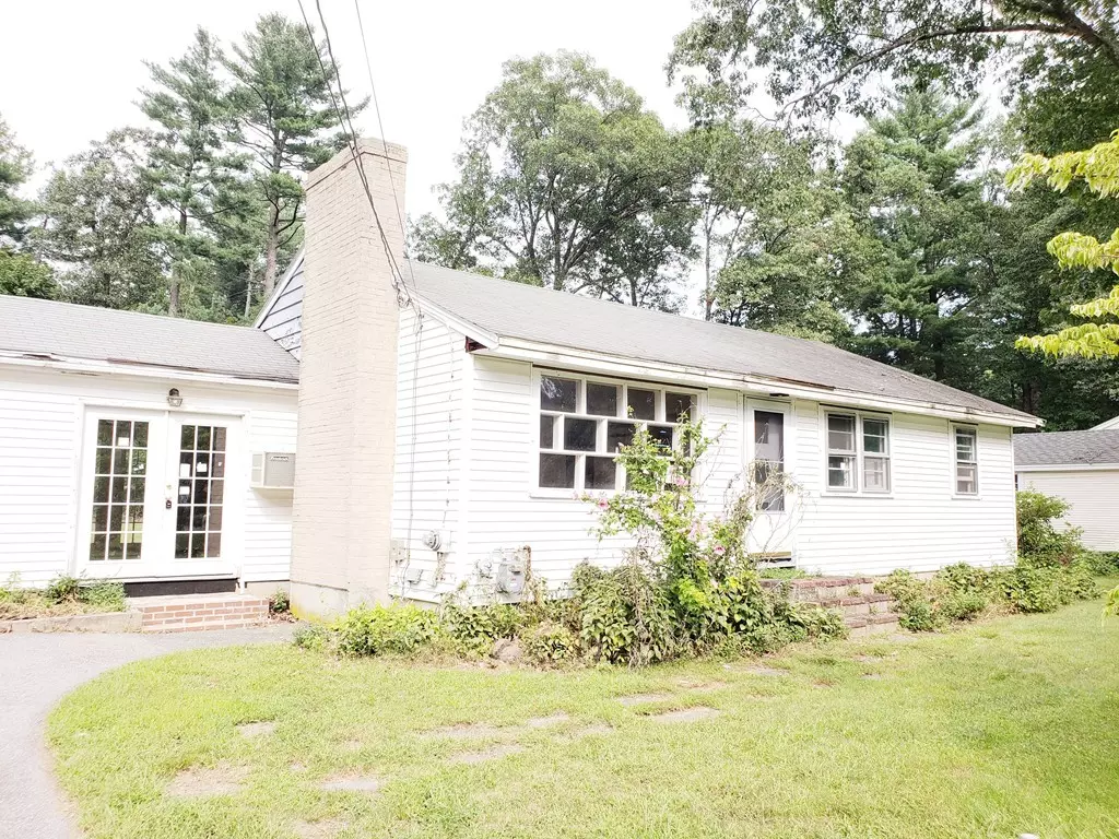 Westford, MA 01886,19 Moore Rd