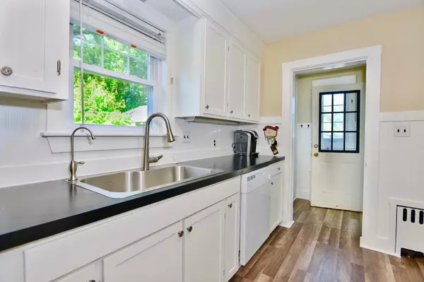 East Bridgewater, MA 02333,497 Highland Street