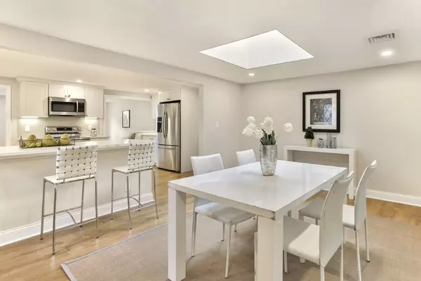 163 Jaffrey St, Weymouth, MA 02188