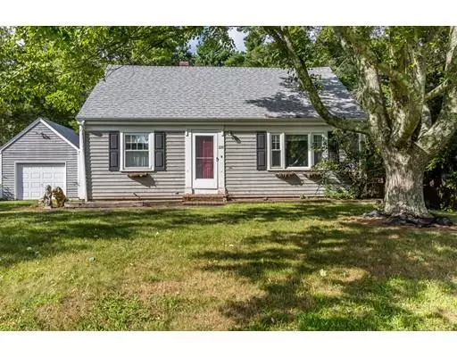 220 Stoneybrook Rd, Raynham, MA 02767