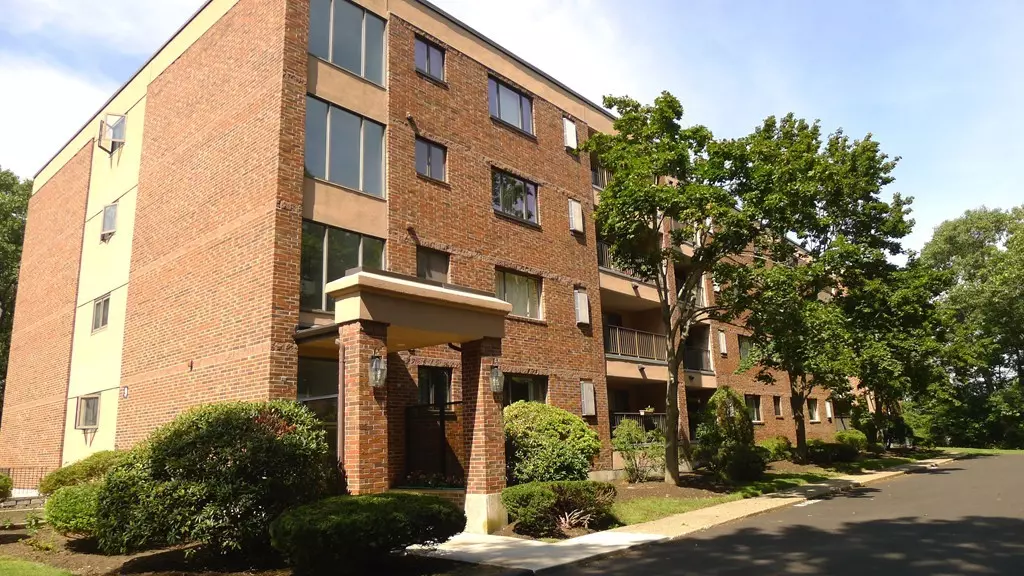 Peabody, MA 01960,9 Ledgewood Way #29