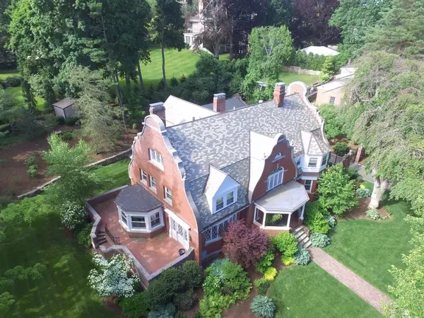 Brookline, MA 02445,294 Buckminster Road